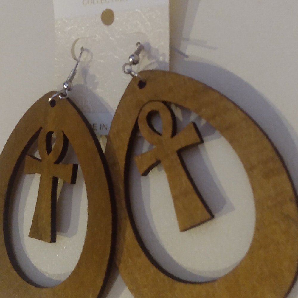 Big brown earrings